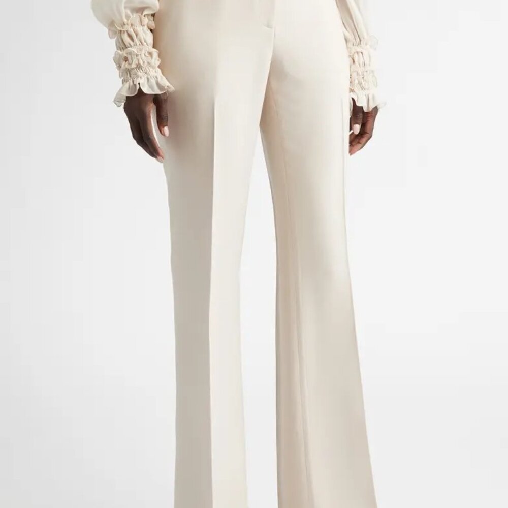 NWT. Zara Old Money Style, High Waisted, Very Rare Trousers. Made is Spain. S.
